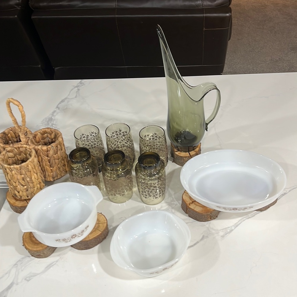 1 Viking gls.ptchr. 6 Libby glasses. Pyr-O-Rey Dyno wear oven to table. MCM VTG